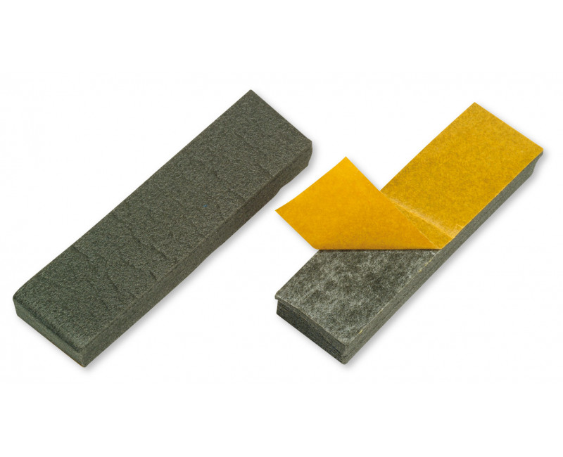 BANDE DE MOUSSE AUTO-ADHESIVE 15X4MM (AU METRE)