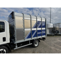 ISUZU M21 + BÉTAILLÈRE OVIN 2 ÉTAGES