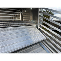 ISUZU M21 + BÉTAILLÈRE OVIN 2 ÉTAGES