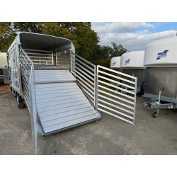 ISUZU M21 + BÉTAILLÈRE OVIN 2 ÉTAGES