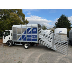 ISUZU M21 + BÉTAILLÈRE OVIN 2 ÉTAGES