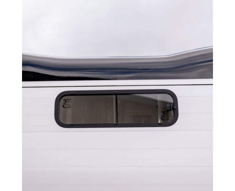 FENÊTRE LATÉRALE 800X250