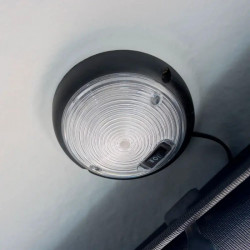 ECLAIRAGE INTÉRIEUR AVEC INTERRUPTEUR