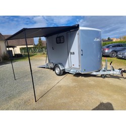 Fourgon aménagé autonome
