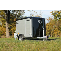 FOURGON ROADSTER 255 FREINÉE